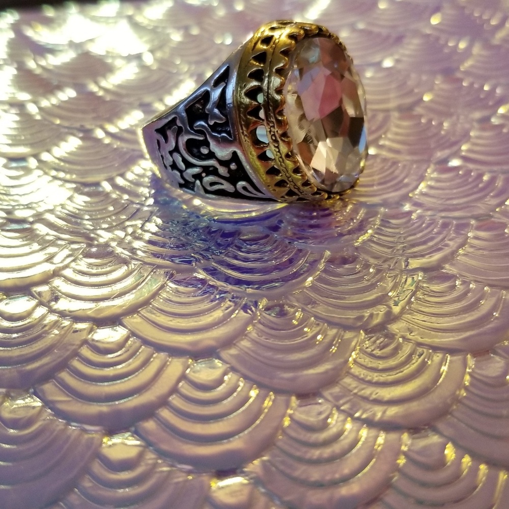 💎 Over sized large clear glass stone metal ring - Picture 3 of 7